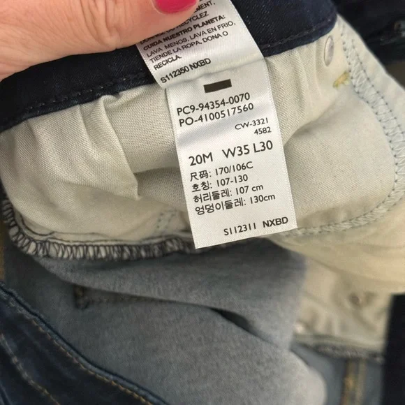 Levi's Women's Dark Blue Jeans (20M) - Picture 8 of 12